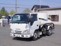 Isuzu ELF 2017