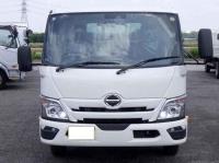Hino Dutro 2025