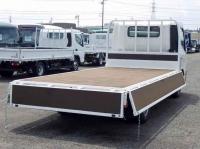 Hino Dutro 2025