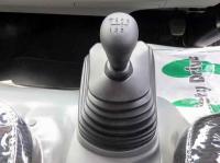Hino Dutro 2025