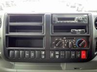 Hino Dutro 2025