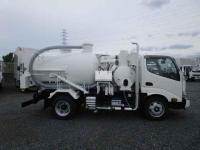 Hino Dutro 2025