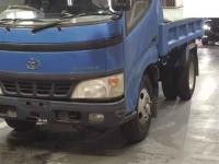 Toyota DYNA 2003