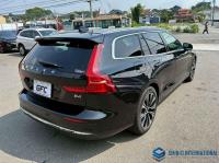 Volvo V60 2023