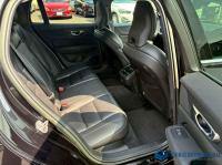 Volvo V60 2023