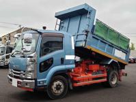 Isuzu Forward 2015