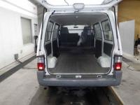 Nissan Vanette Van 2009