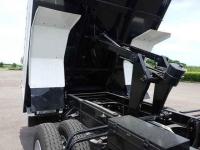 Isuzu Forward 2025