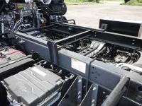 Isuzu Forward 2025