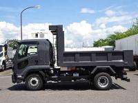 Isuzu Forward 2026