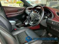 Toyota Harrier 2016
