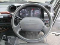 Isuzu ELF 2005