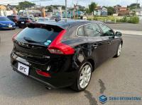 Volvo V40 2019