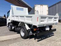 Mitsubishi Canter 2025