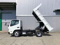 Mitsubishi Canter 2025
