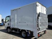 Isuzu ELF 2024