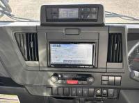 Isuzu ELF 2024