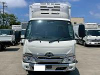 Hino Dutro 2024
