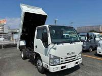 Isuzu ELF 2023