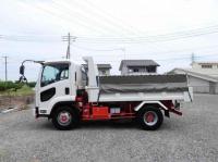 Isuzu Forward 2020