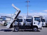 Isuzu Forward 2021