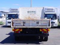 Isuzu Forward 2021