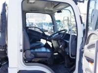 Isuzu Forward 2021