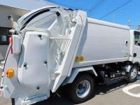 Isuzu ELF 2025