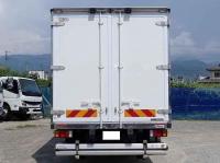 Isuzu ELF 2024