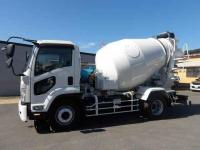 Isuzu Forward 2023