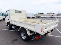 Toyota DYNA 2025