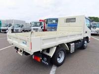Toyota DYNA 2025
