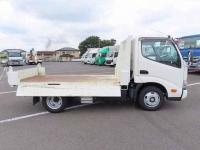 Toyota DYNA 2025