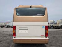Hino MELPHA 2000