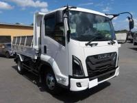 Isuzu Forward 2025