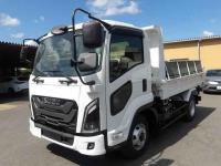 Isuzu Forward 2025