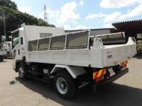 Isuzu Forward 2025