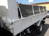 Isuzu Forward 2025