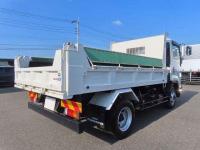 Isuzu Forward 2022