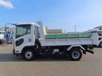Isuzu Forward 2022