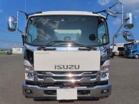 Isuzu Forward 2022