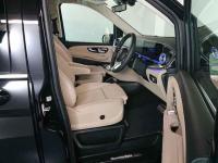 Mercedes-Benz V-Class 2025