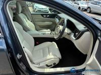 Volvo V60 2022
