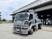 Isuzu Forward 2011