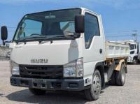 Isuzu ELF 2019