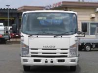 Isuzu ELF 2012