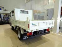 Isuzu ELF 2018
