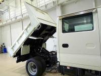 Isuzu ELF 2018