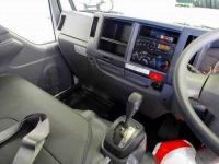 Isuzu ELF 2018