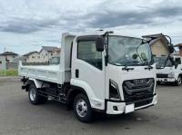 Isuzu Forward 2025